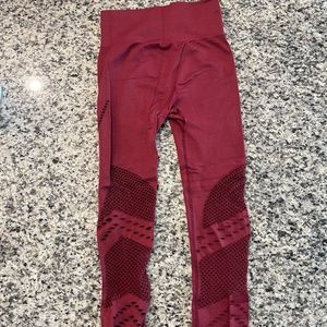 Better Bodies leggings with mesh small